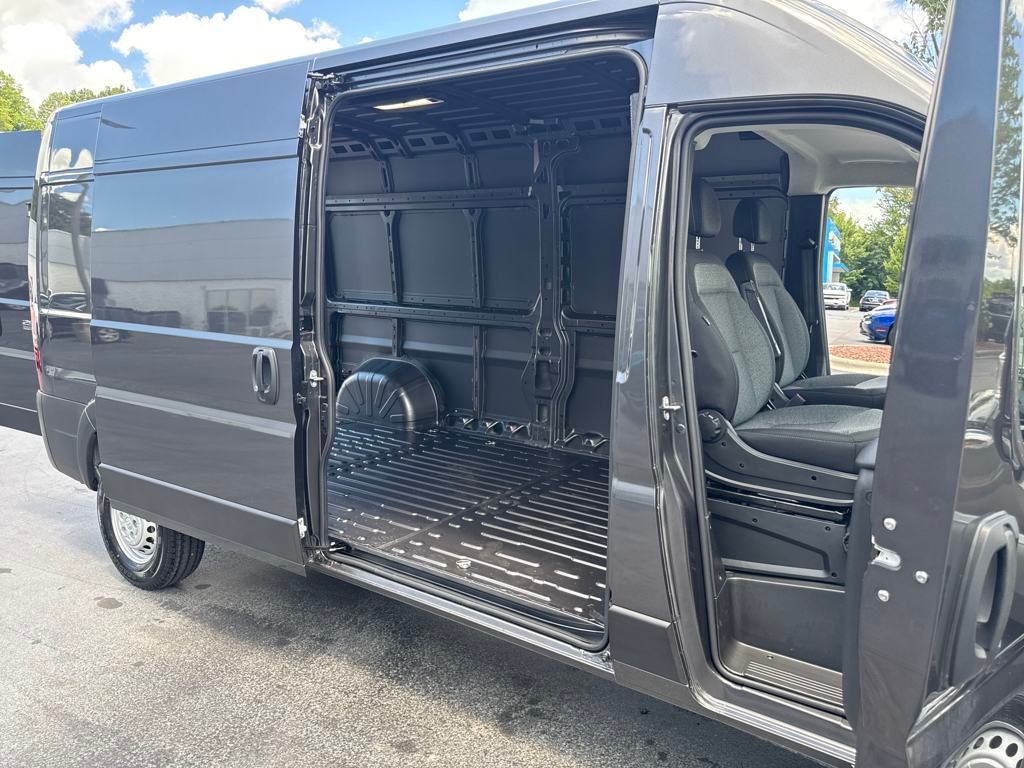 new 2025 Ram ProMaster 2500 car, priced at $52,492
