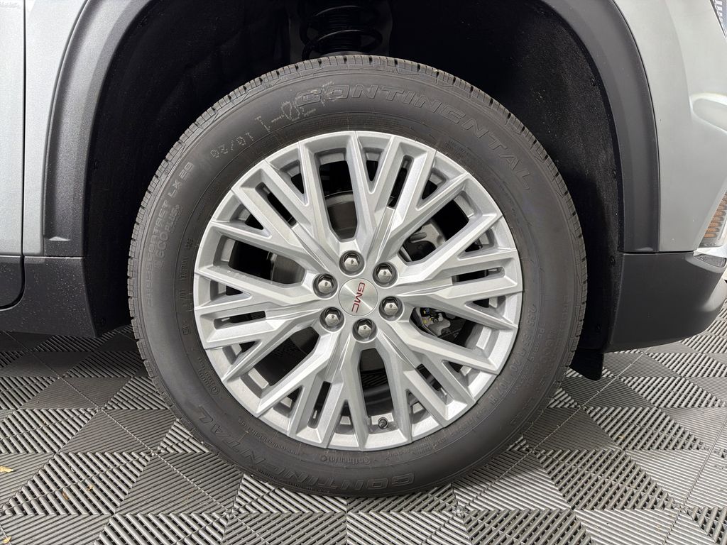 new 2026 GMC Acadia car, priced at $46,625