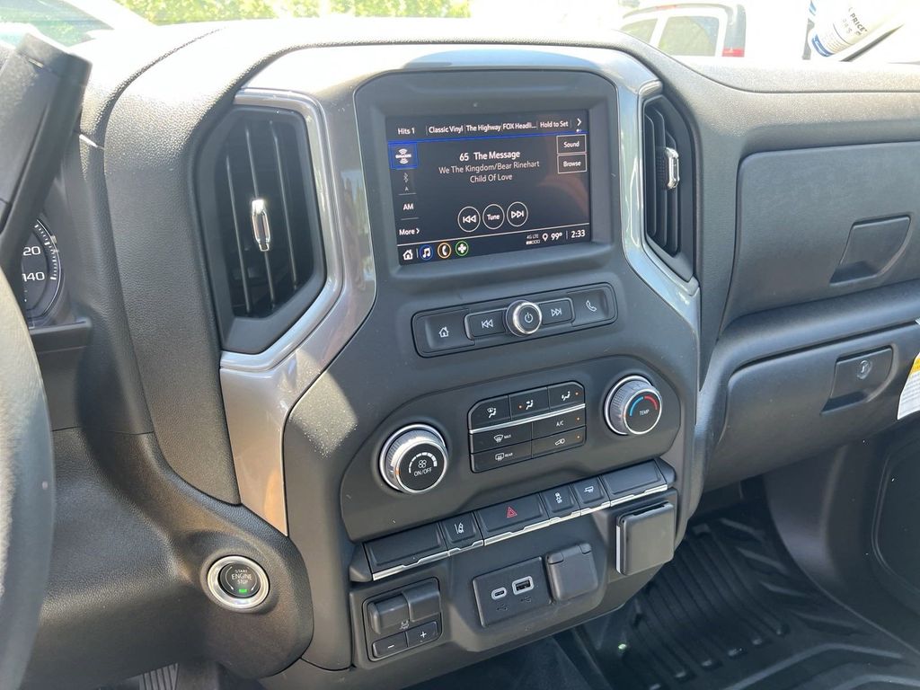 new 2024 Chevrolet Silverado 2500HD car, priced at $43,993