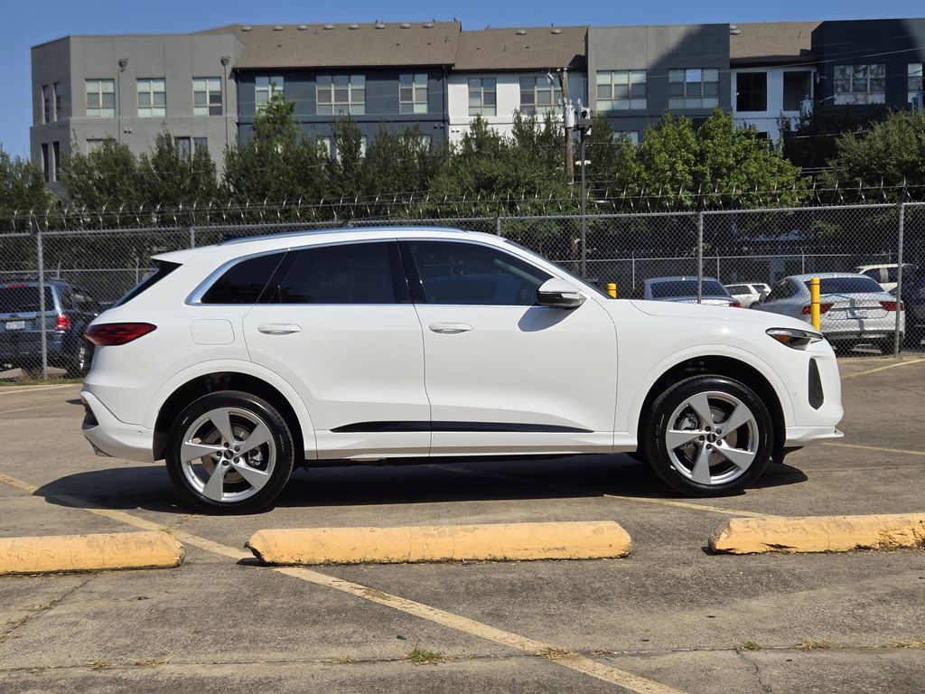 new 2025 Audi Q5 car, priced at $60,705