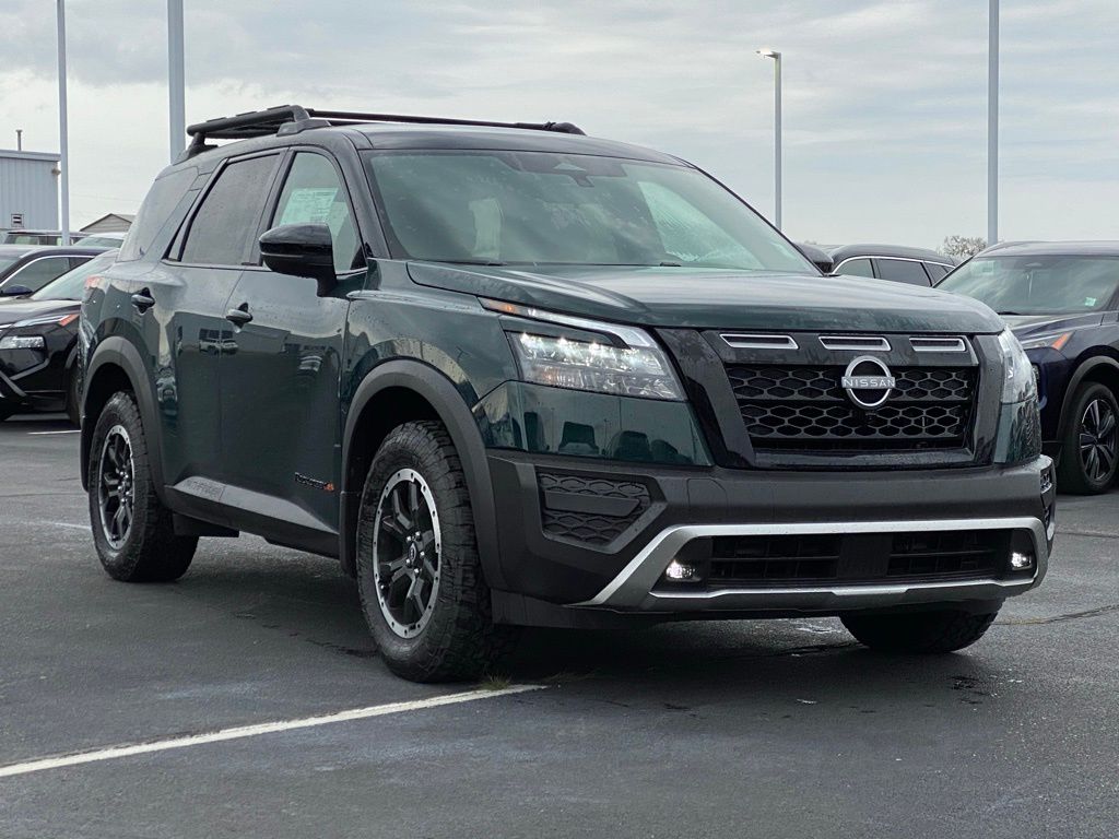 new 2024 Nissan Pathfinder car, priced at $39,405