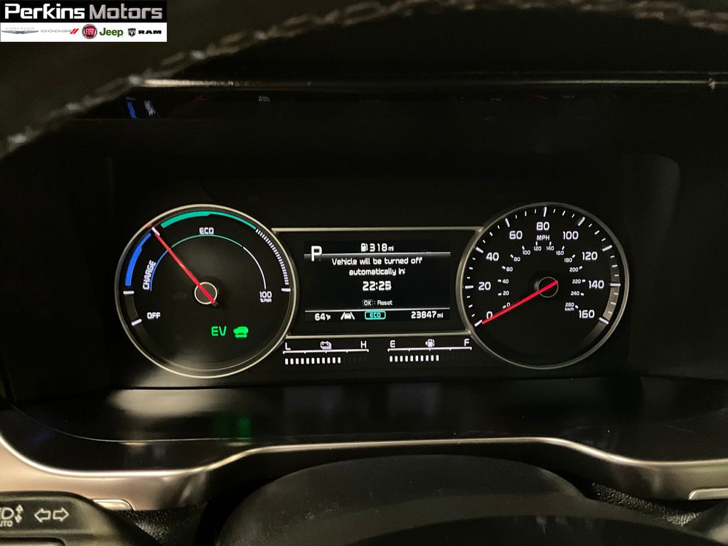 used 2022 Kia Sorento Hybrid car, priced at $31,476