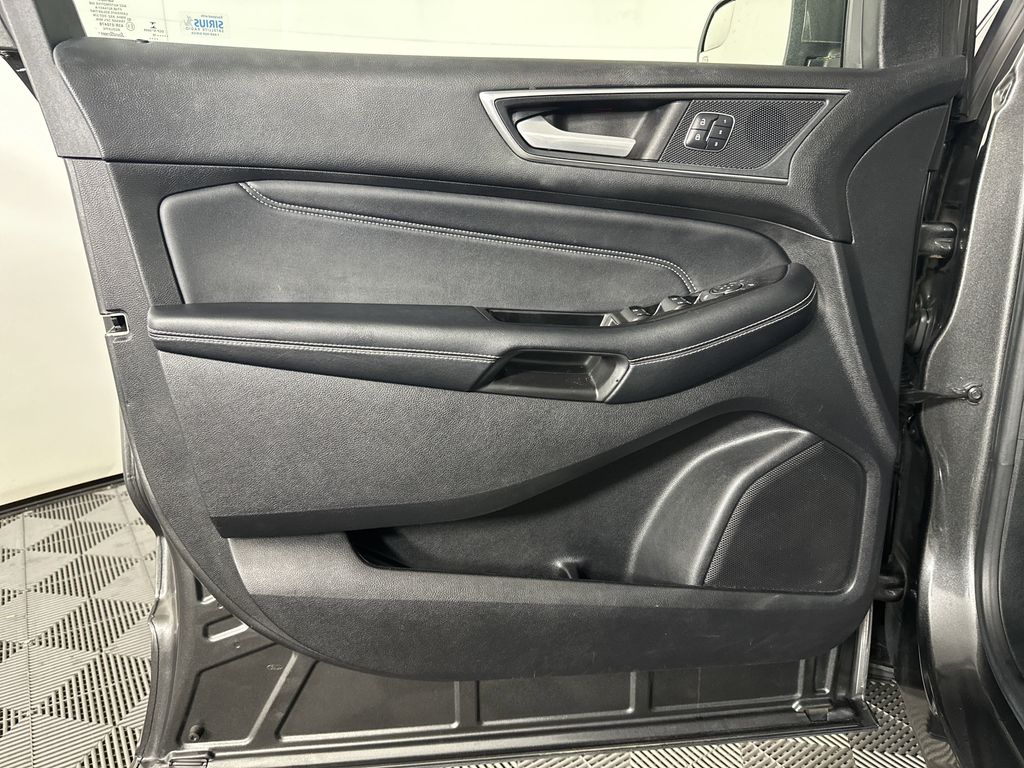 used 2018 Ford Edge car, priced at $17,757