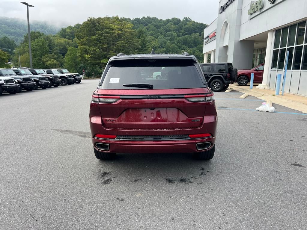 new 2025 Jeep Grand Cherokee car, priced at $65,990