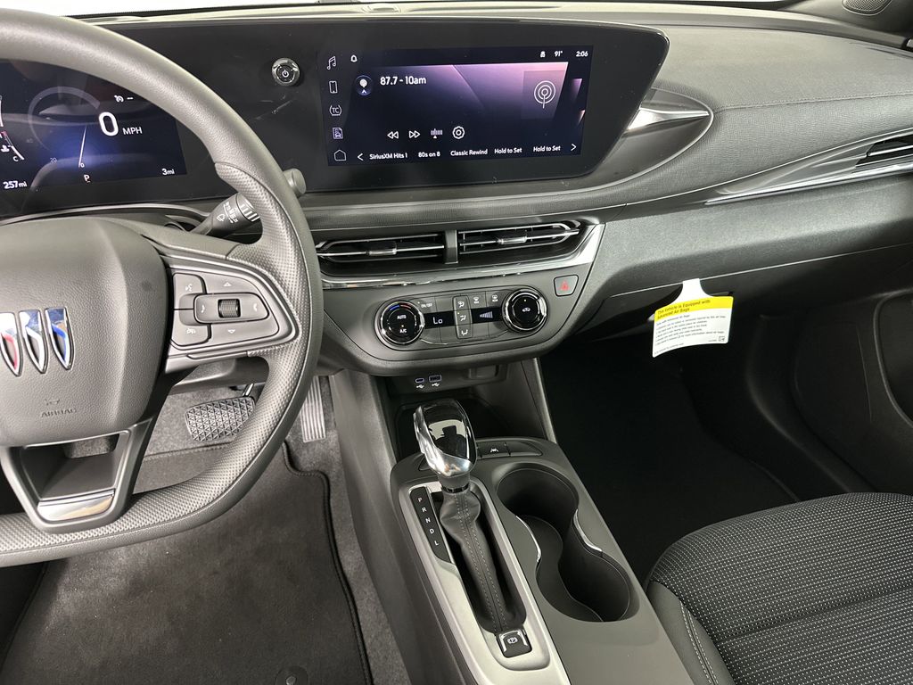 new 2025 Buick Envista car, priced at $24,695
