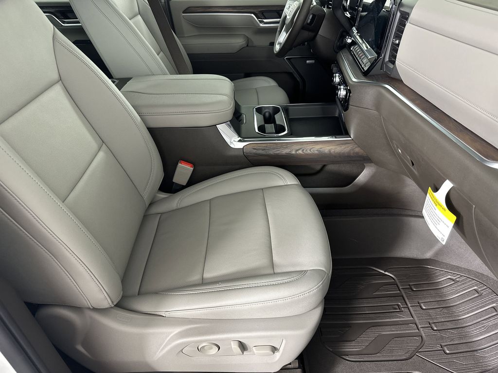 new 2025 GMC Sierra 2500HD car, priced at $79,270