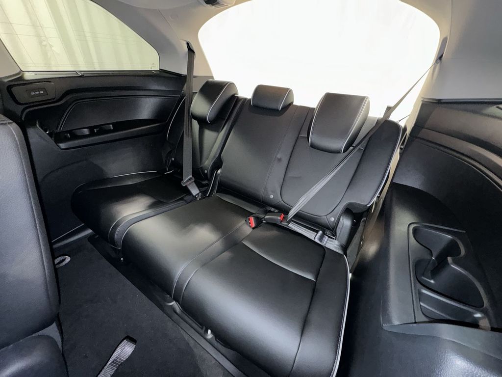 new 2025 Honda Odyssey car, priced at $48,815