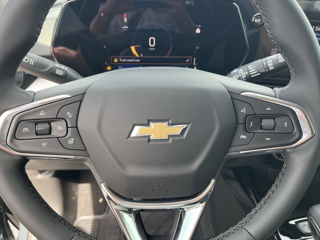 new 2025 Chevrolet Trax car, priced at $24,460
