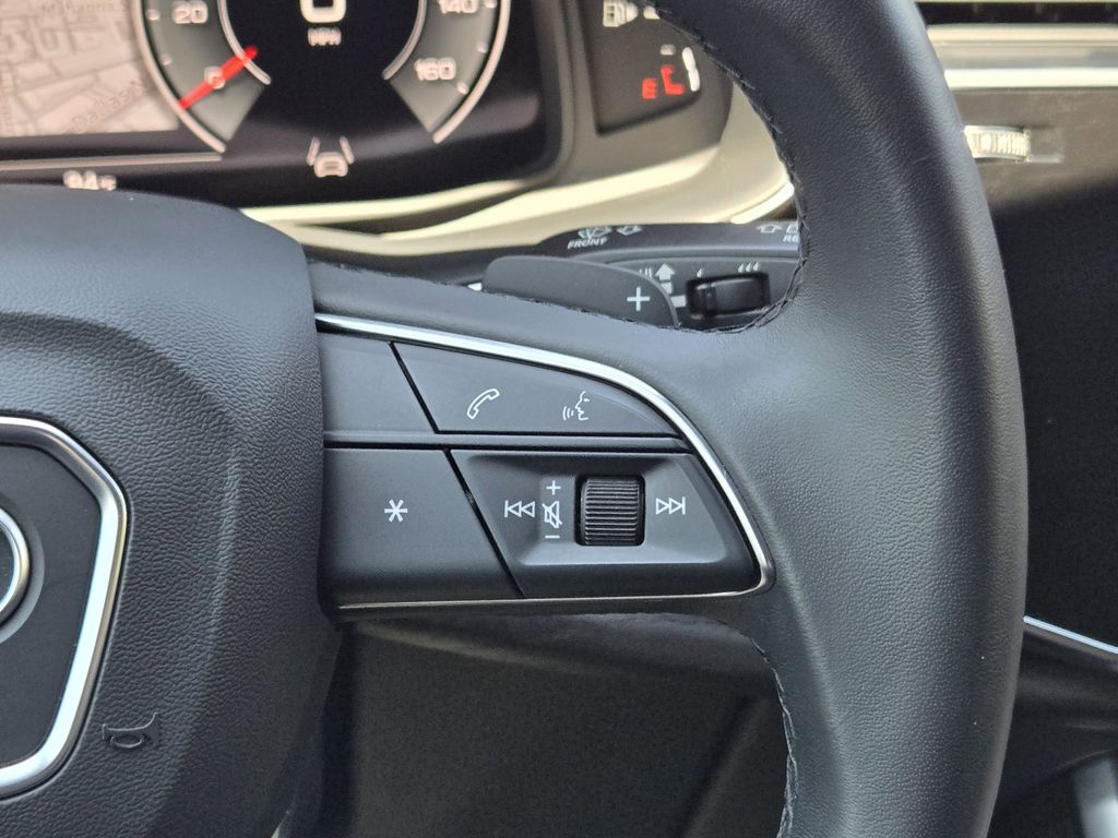 used 2023 Audi Q7 car, priced at $39,215