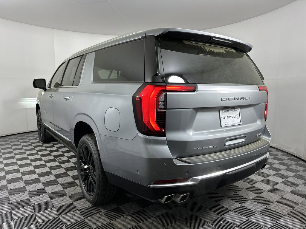 new 2025 GMC Yukon XL car, priced at $92,154