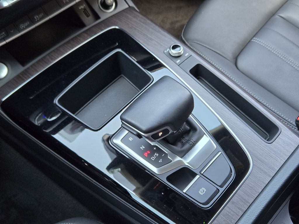 used 2022 Audi Q5 car, priced at $28,271