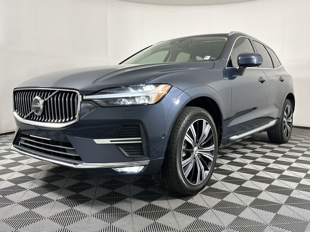 used 2022 Volvo XC60 car, priced at $36,795