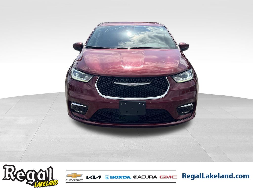 used 2023 Chrysler Pacifica car, priced at $21,294