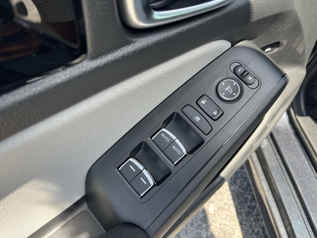 new 2025 Honda Civic Hybrid car, priced at $28,896