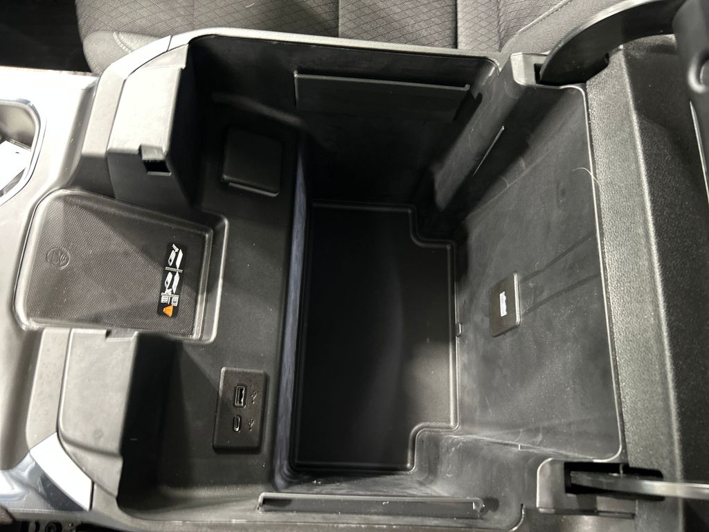 used 2022 Chevrolet Silverado 1500 car, priced at $42,992