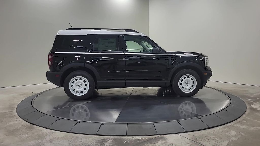 new 2024 Ford Bronco Sport car, priced at $32,850