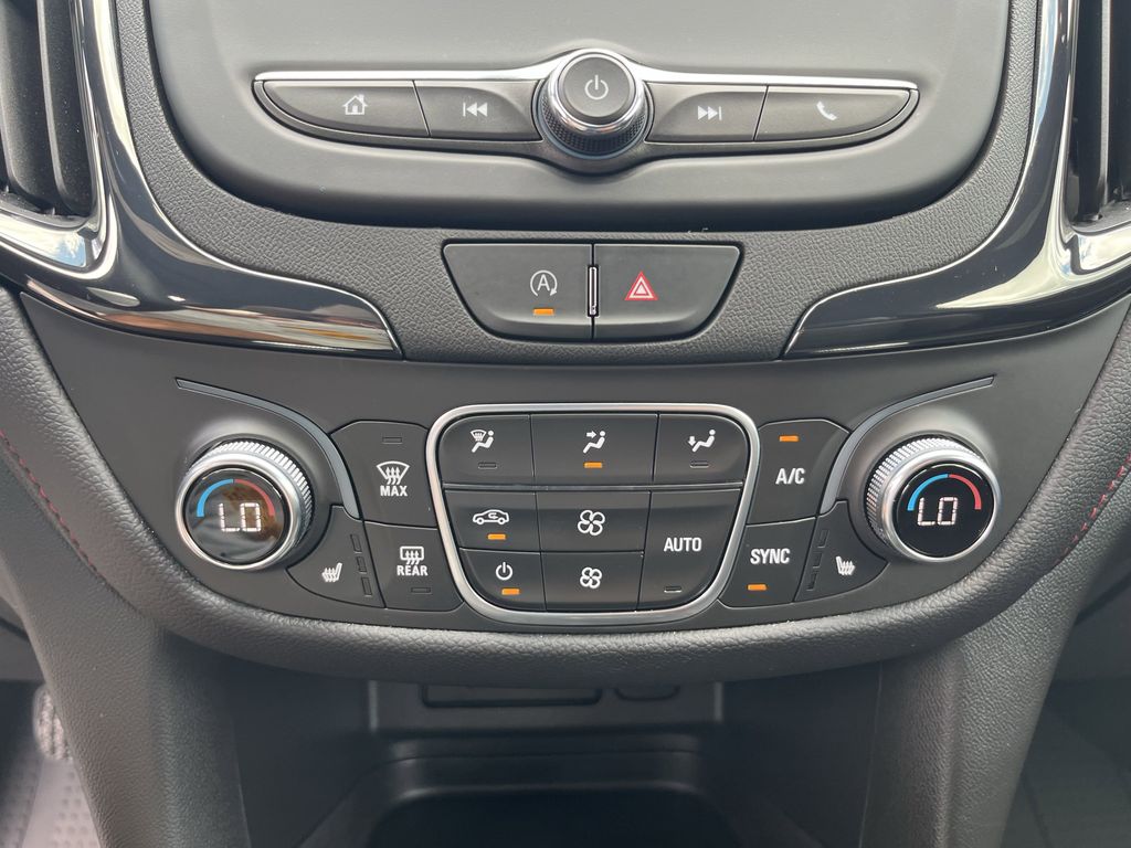 used 2022 Chevrolet Equinox car, priced at $23,349