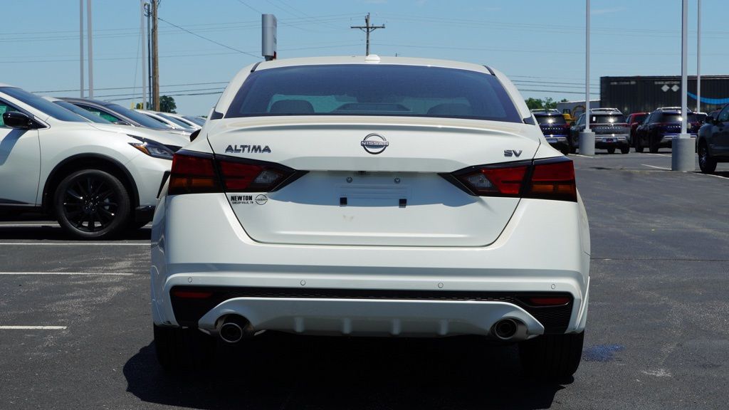 new 2024 Nissan Altima car, priced at $25,430