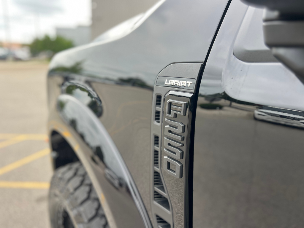 new 2025 Ford F-250SD car, priced at $115,634