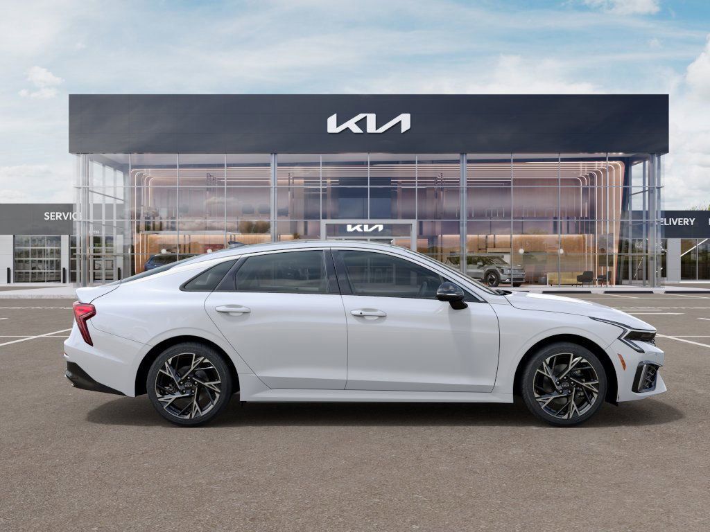 new 2025 Kia K5 car, priced at $29,828