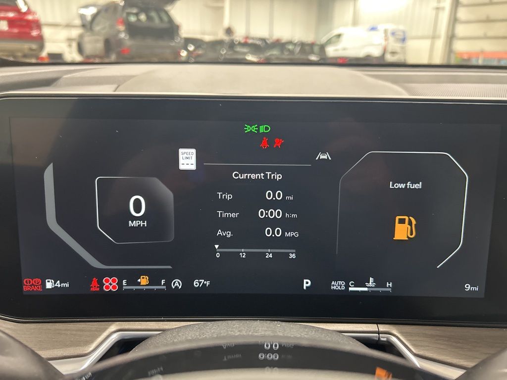 new 2025 Kia Sorento car, priced at $40,122
