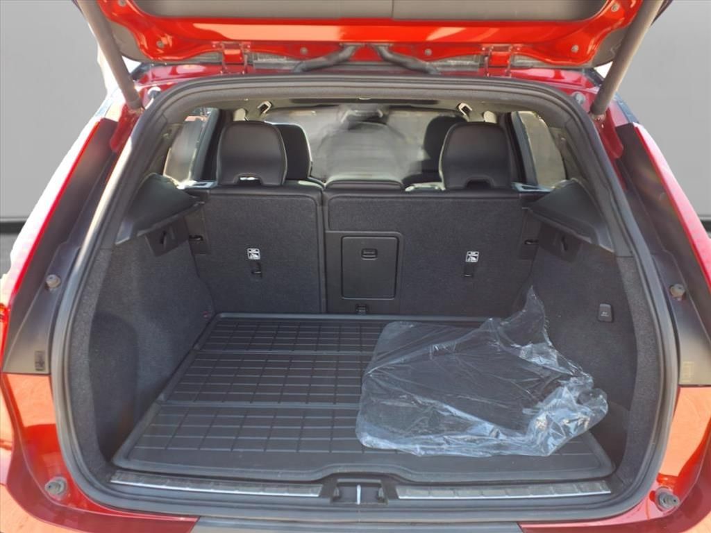 used 2019 Volvo XC40 car, priced at $18,111