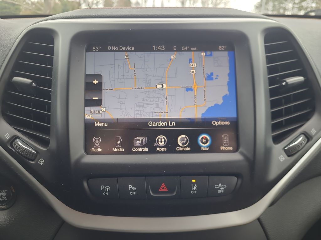 used 2015 Jeep Cherokee car, priced at $13,618