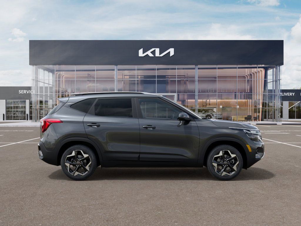 new 2025 Kia Seltos car, priced at $24,207