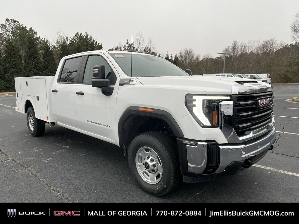 new 2024 GMC Sierra 2500HD car, priced at $48,933