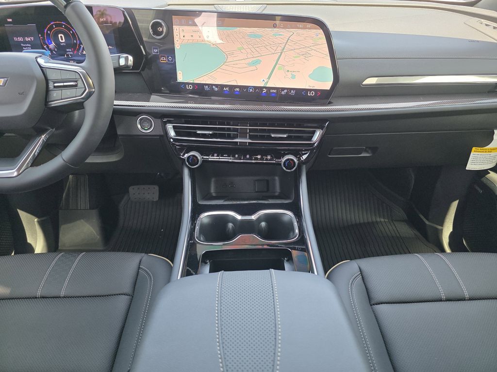 new 2025 Chevrolet Traverse car, priced at $56,658