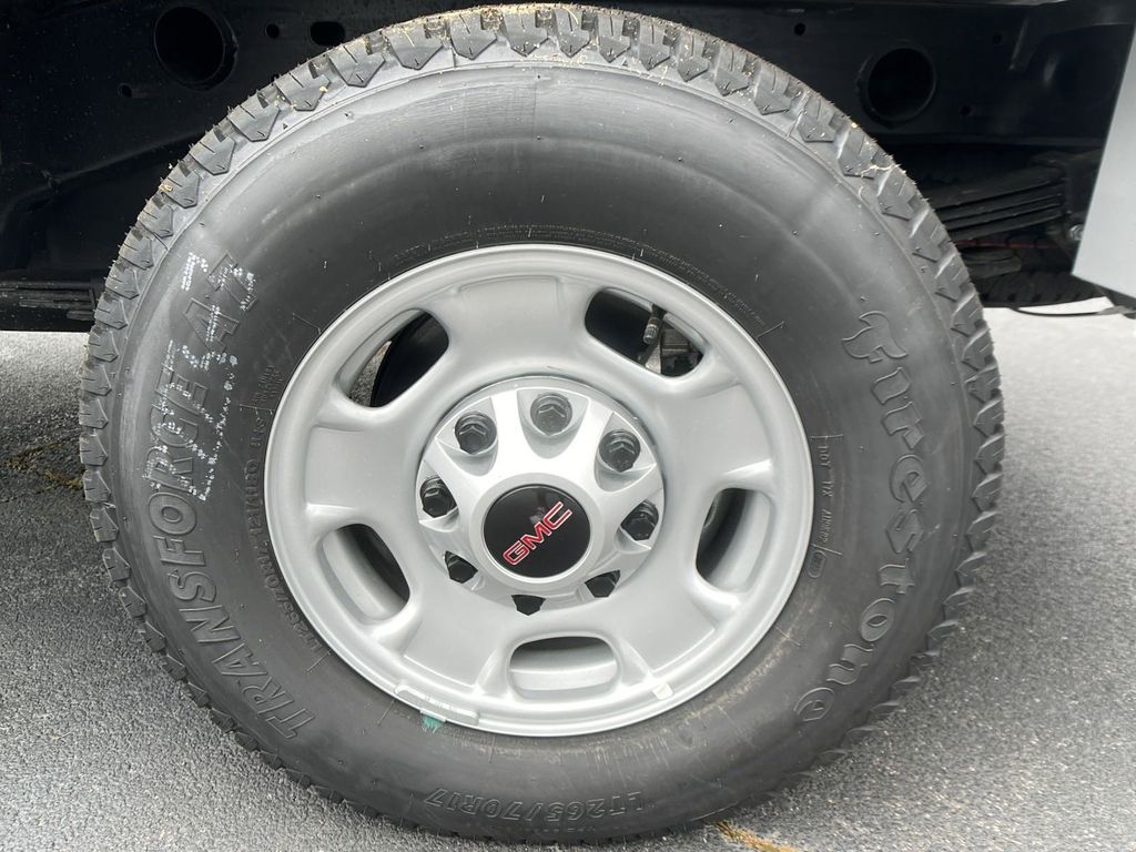 new 2024 GMC Sierra 2500HD car, priced at $47,978