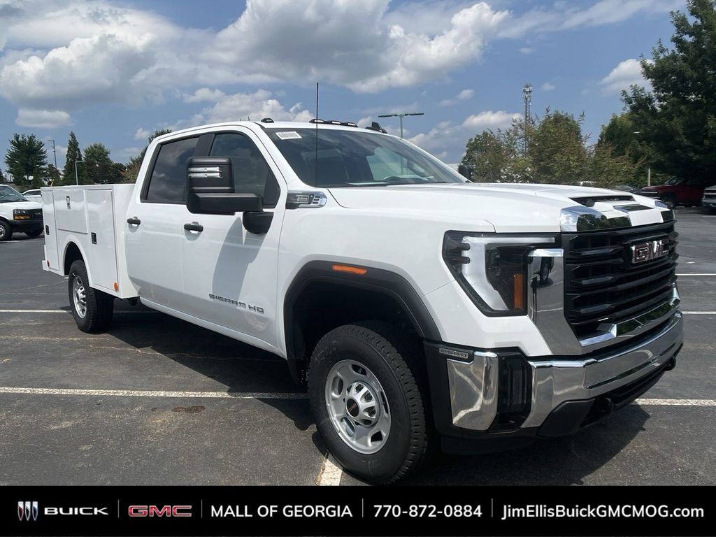 new 2024 GMC Sierra 2500HD car, priced at $42,133