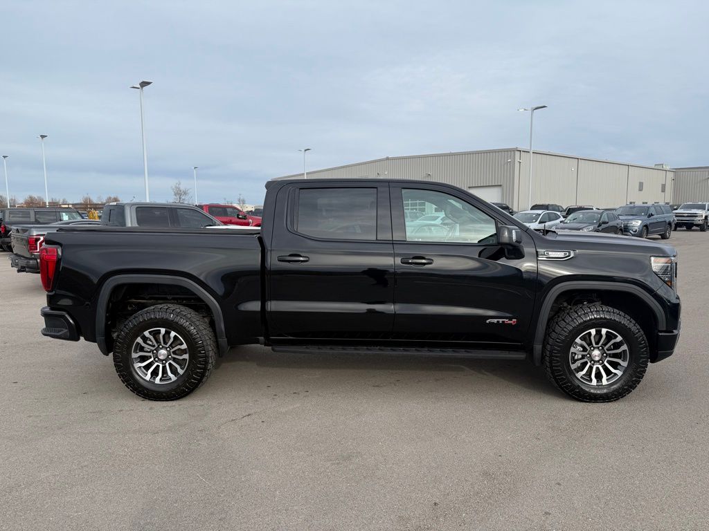 used 2022 GMC Sierra 1500 car, priced at $42,777