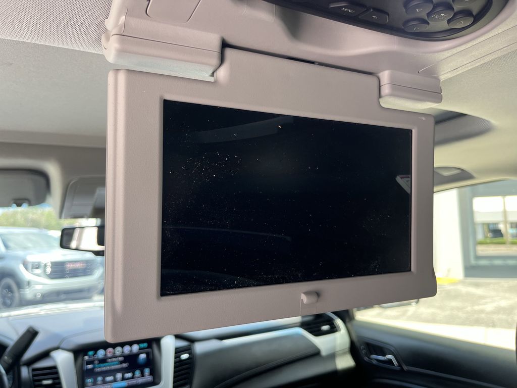 used 2019 GMC Yukon car, priced at $27,591