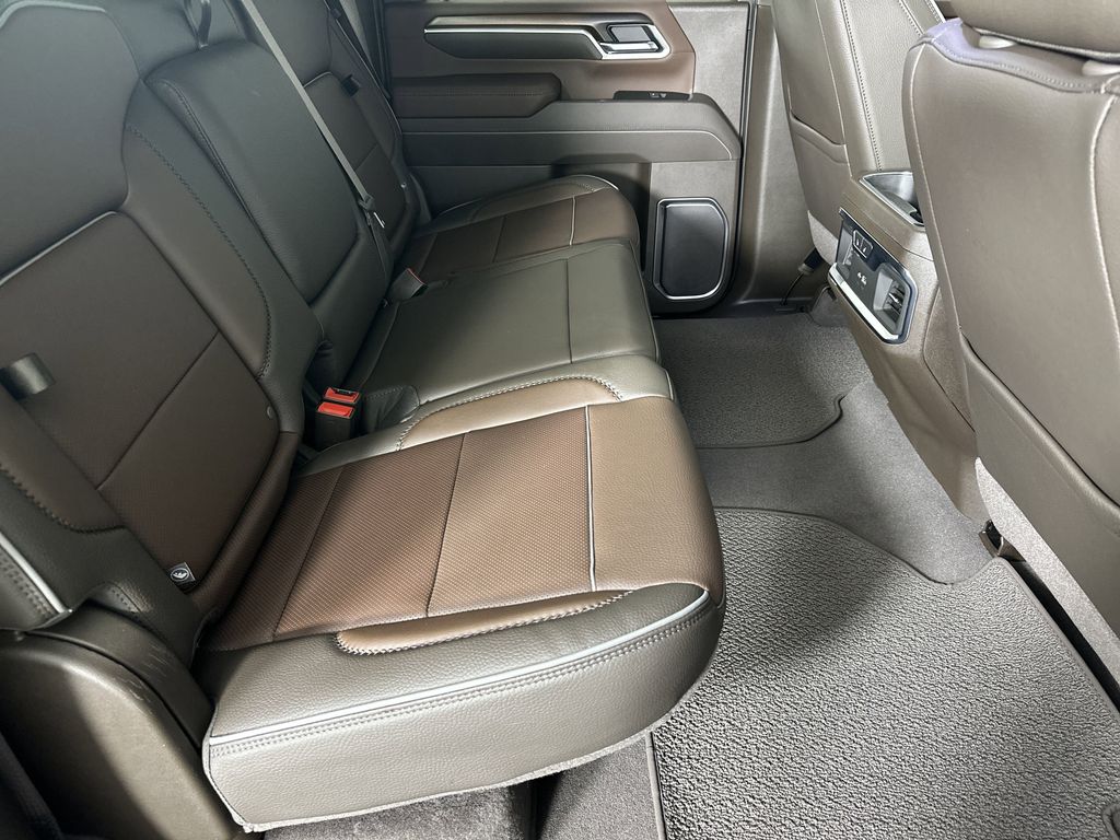 new 2025 GMC Sierra 2500HD car, priced at $85,634