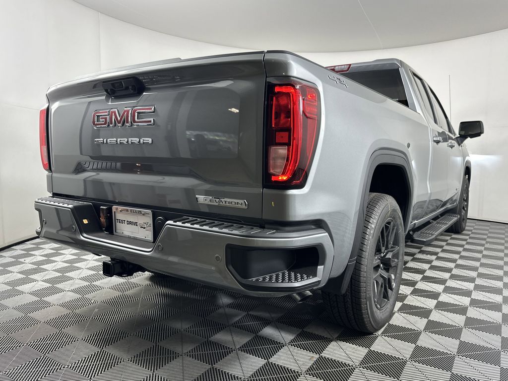 new 2025 GMC Sierra 1500 car, priced at $53,475
