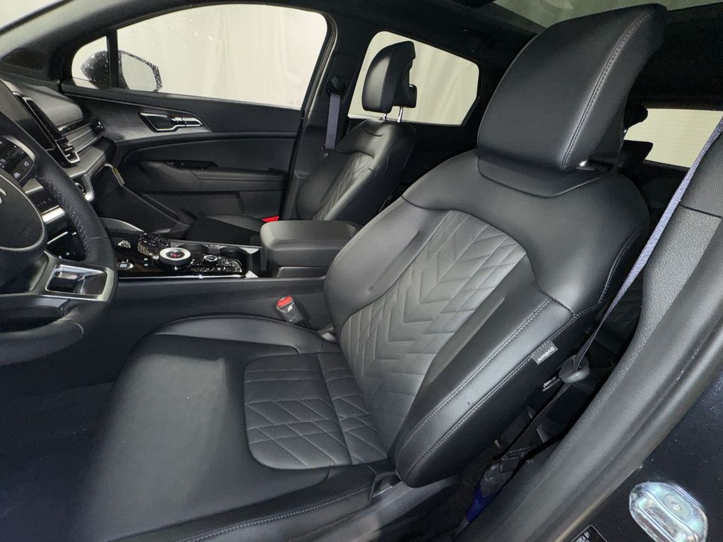 new 2025 Kia Sportage Plug-In Hybrid car, priced at $41,140
