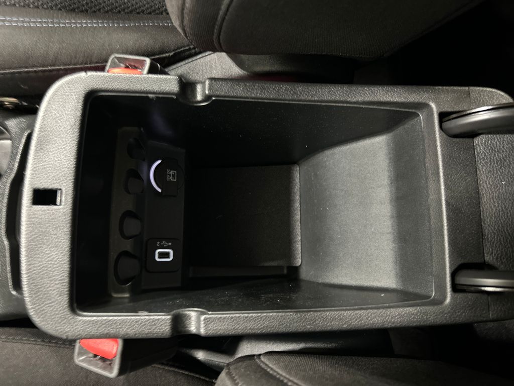 used 2019 Jeep Cherokee car, priced at $16,501