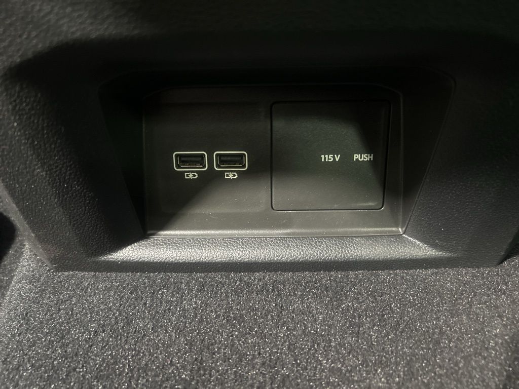 used 2021 Volkswagen Atlas car, priced at $21,496