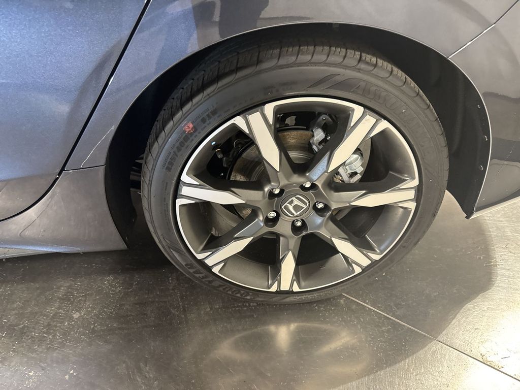 new 2025 Honda Civic Hybrid car, priced at $34,300
