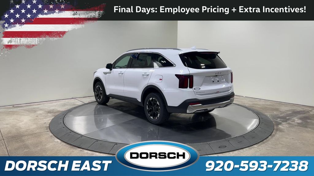 new 2025 Kia Sorento car, priced at $35,652