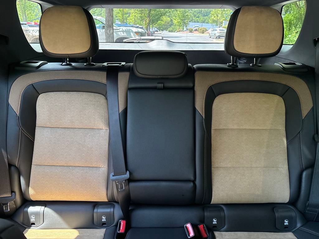 new 2026 Chevrolet Equinox car, priced at $38,290