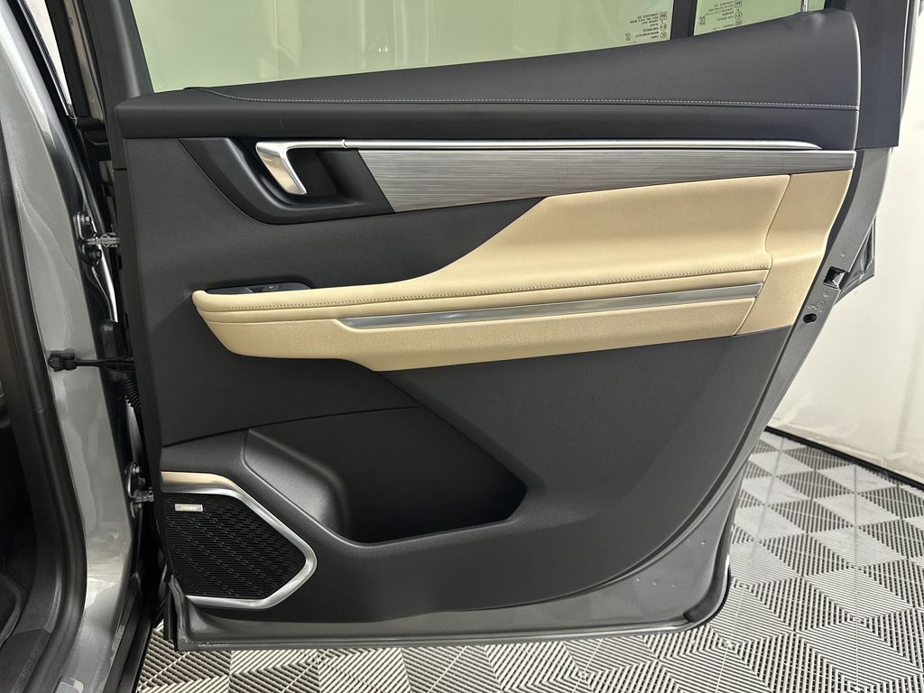 new 2025 Buick Enclave car, priced at $44,600