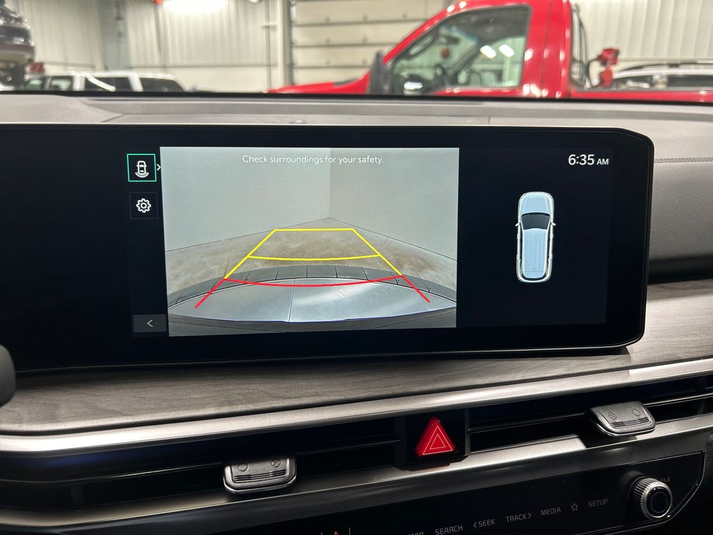 new 2025 Kia Sorento car, priced at $41,453
