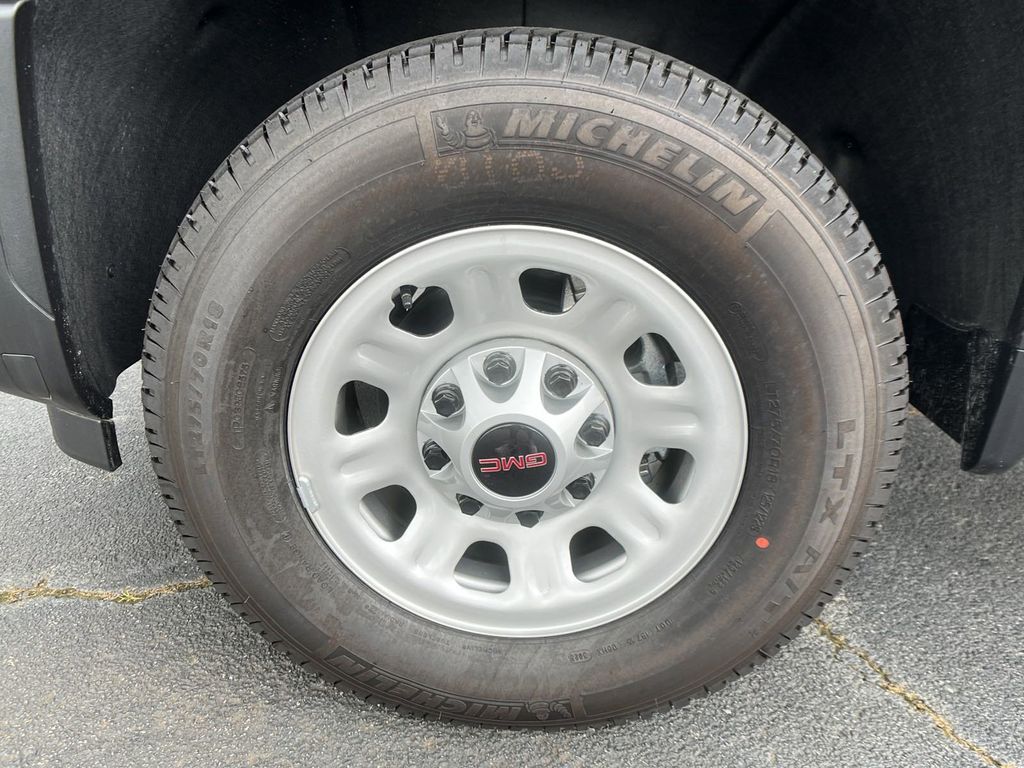 new 2024 GMC Sierra 3500HD car, priced at $43,778