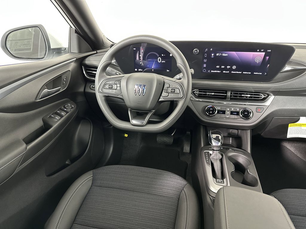 new 2025 Buick Envista car, priced at $24,695