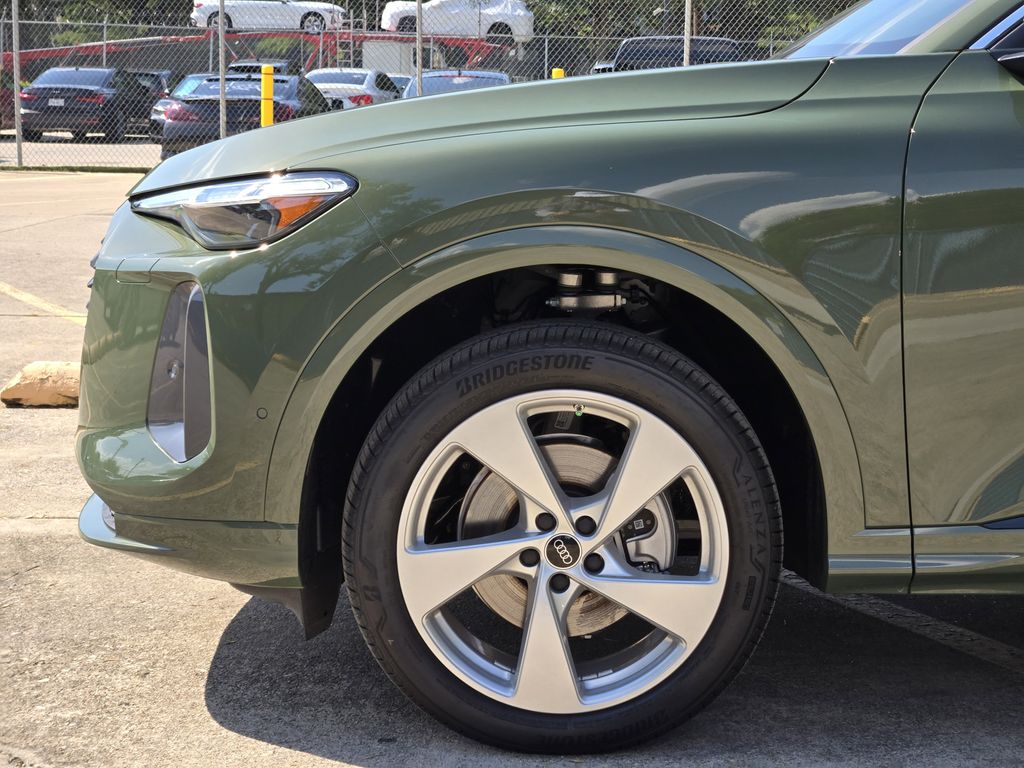 new 2025 Audi All-new Q5 car, priced at $61,300