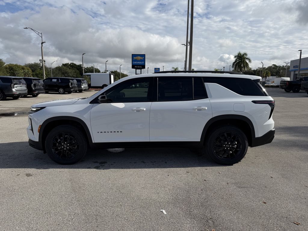new 2026 Chevrolet Traverse car, priced at $38,480