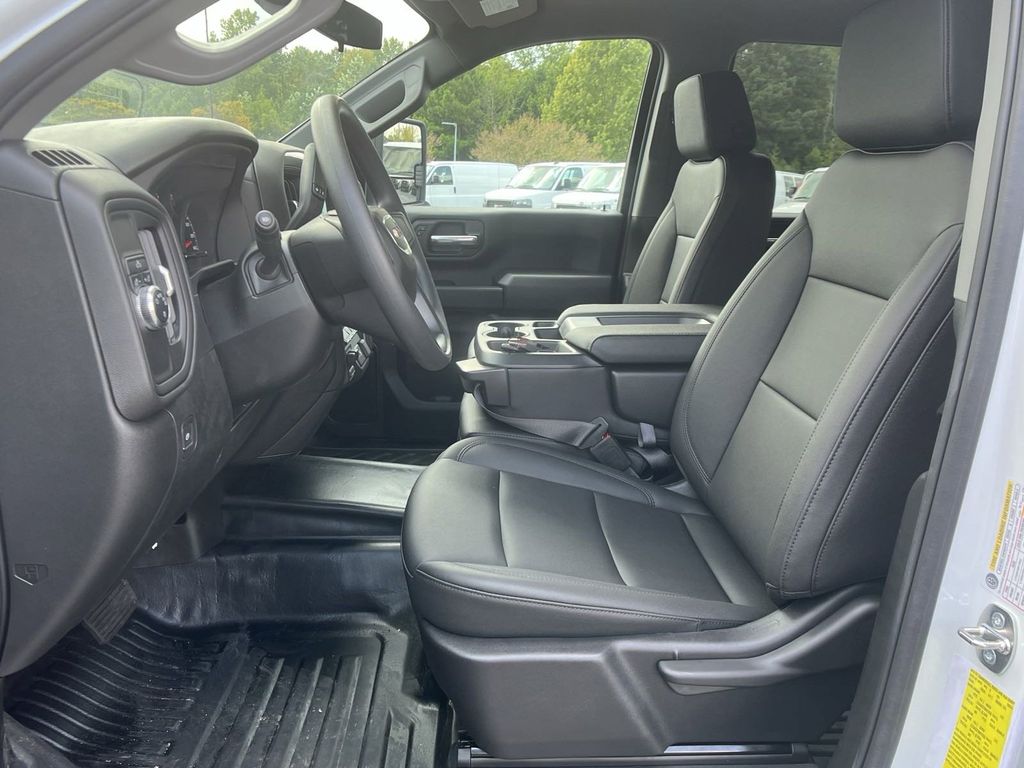 new 2024 GMC Sierra 2500HD car, priced at $46,133