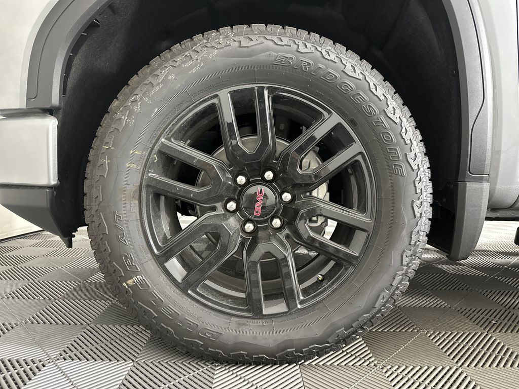 new 2025 GMC Sierra 1500 car, priced at $62,224
